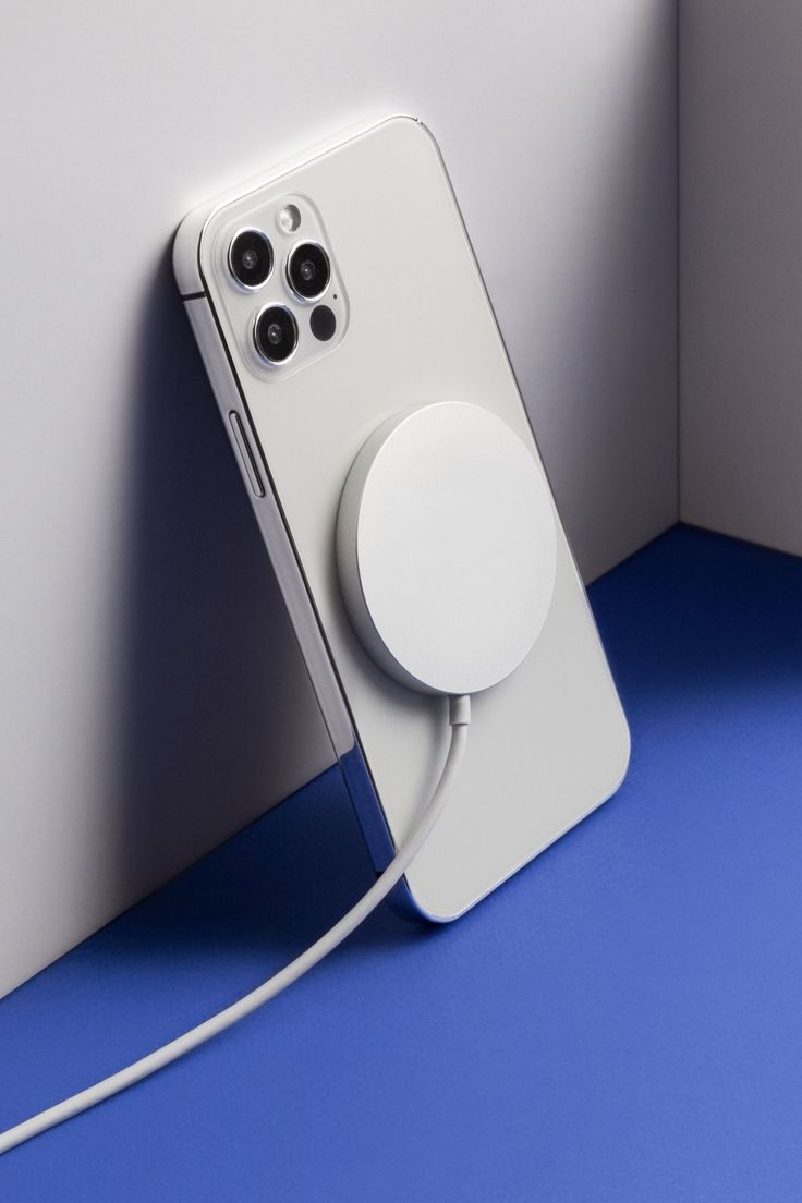 iPhone Magsafe wireless charger